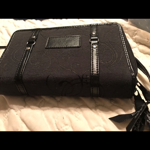 thirty-one Handbags - Small purse from thirty one.